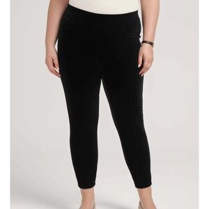 Plus Size Pull On Slim Ankle Stretch Velour Pant